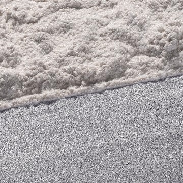 Timiron&#174; Snowflake MP-99 masstone, silver, 10-125&#160;&#956;m particle size distribution