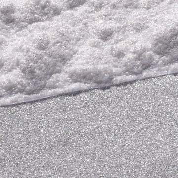 Ronastar&#174; Noble Sparks masstone, silver, 20-200&#160;&#956;m particle size distribution
